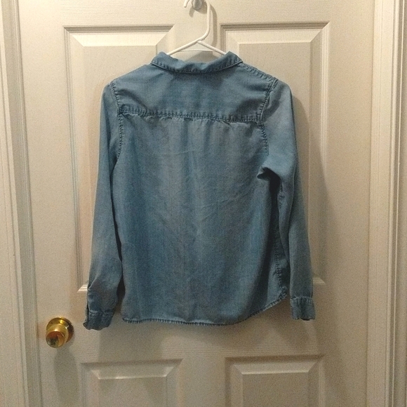H&M Denim Chambray Shirt - Picture 2 of 4